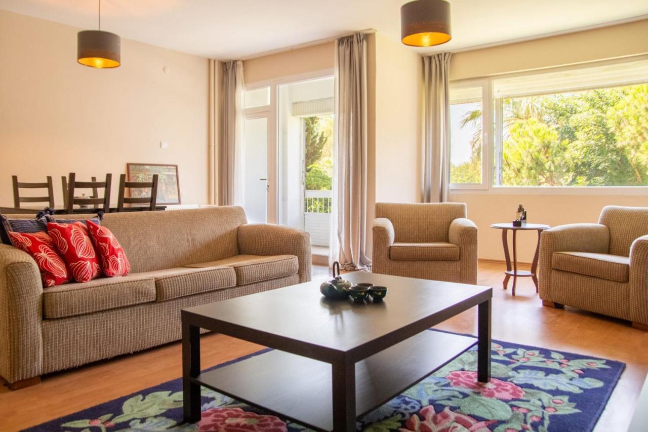 Lovely Flat Near Public Transportation In Izmir Esmirna Exterior foto